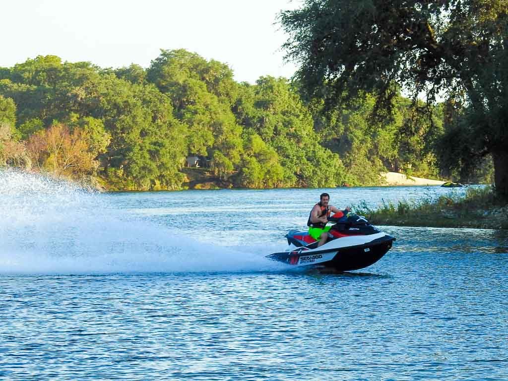 Texas Jet Skiing WakeBoarding OX Ranch
