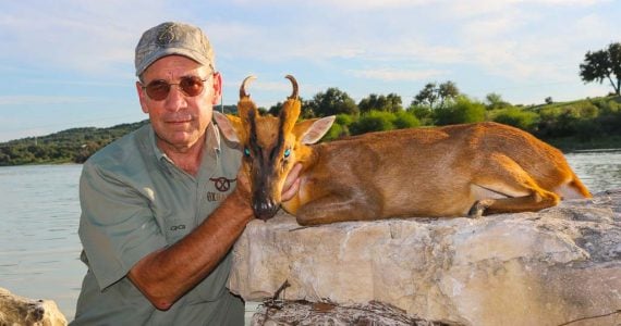 muntjac-hunting-570x300.jpg